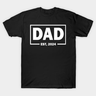 dad est 2024 T-Shirt